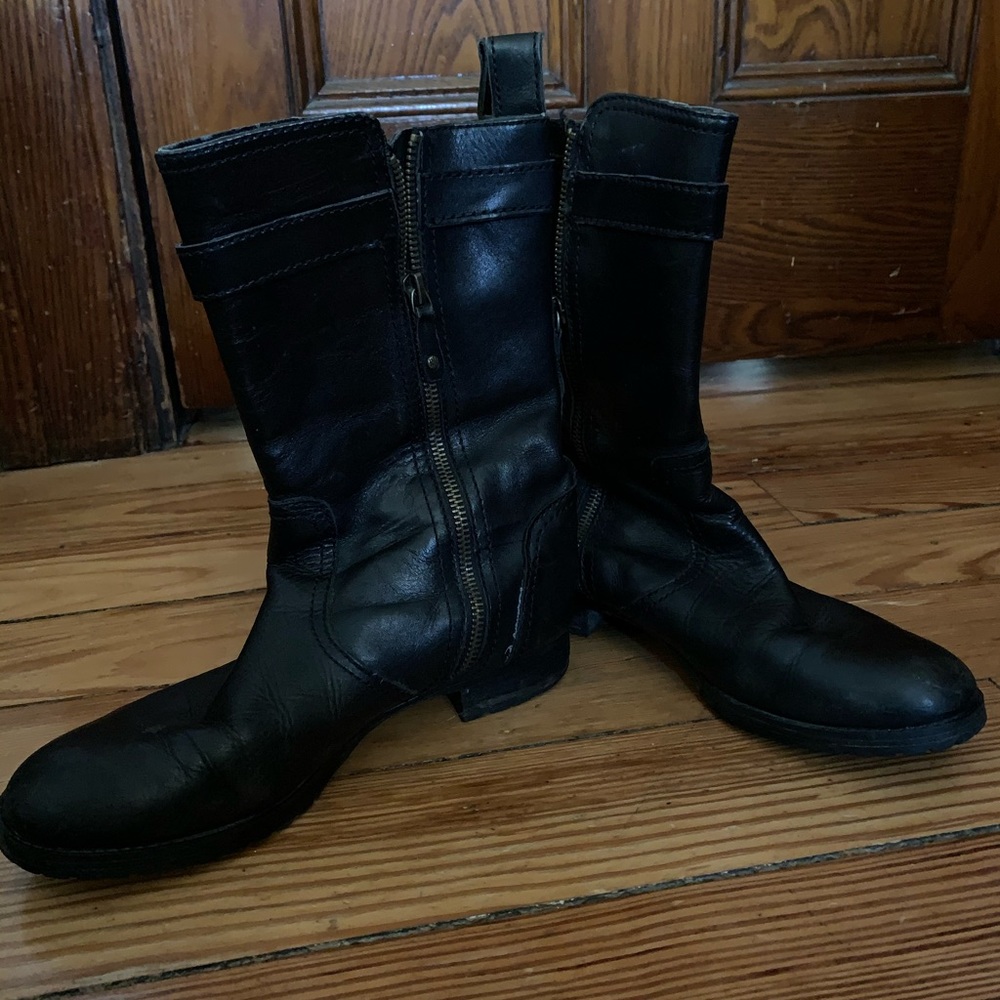 ⭐️ 3 for $20 Ralph Lauren Mid Rise Buckle Riding Boots - Picture 2 of 3
